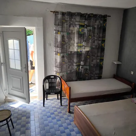 Miljkovica Apartment *